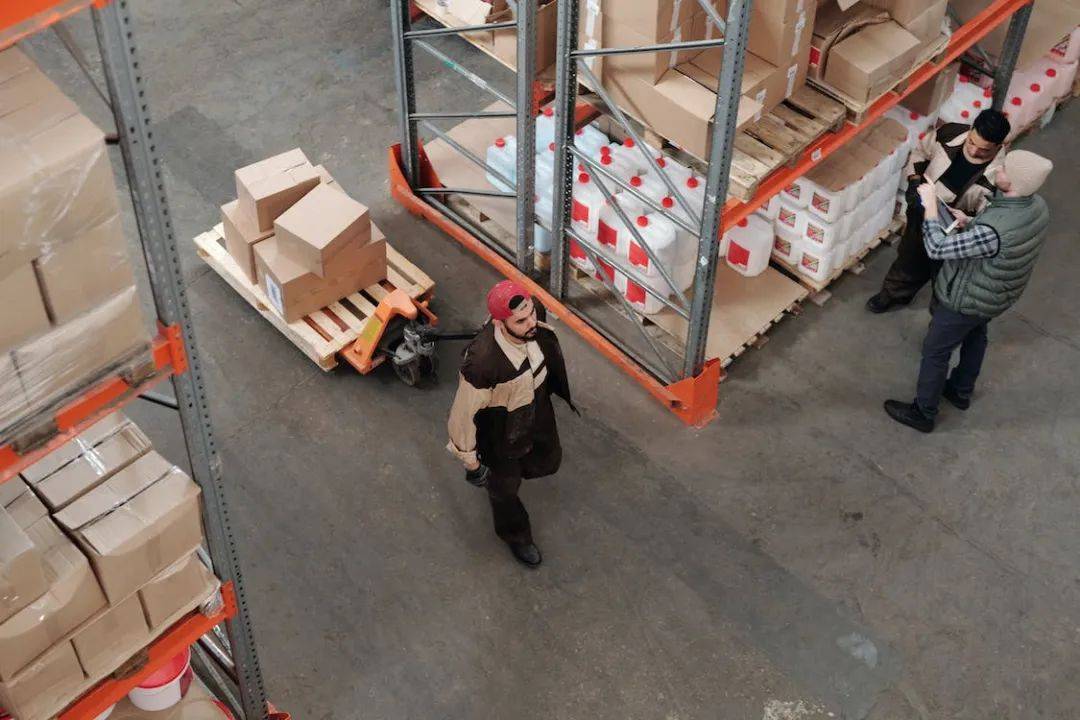 雷竞技震中杯物流的美国空运专线的末端派送服务怎么样？