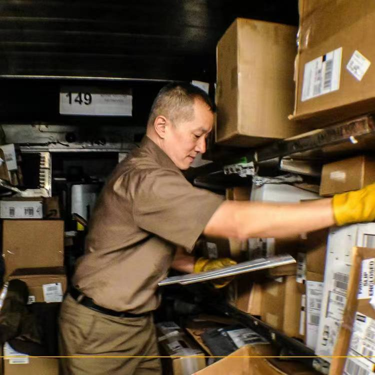 UPS深圳代理价格优势分析-专业物流代理服务
