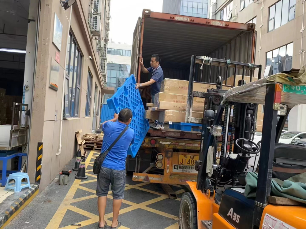 中泰国际货运卡车陆运方案